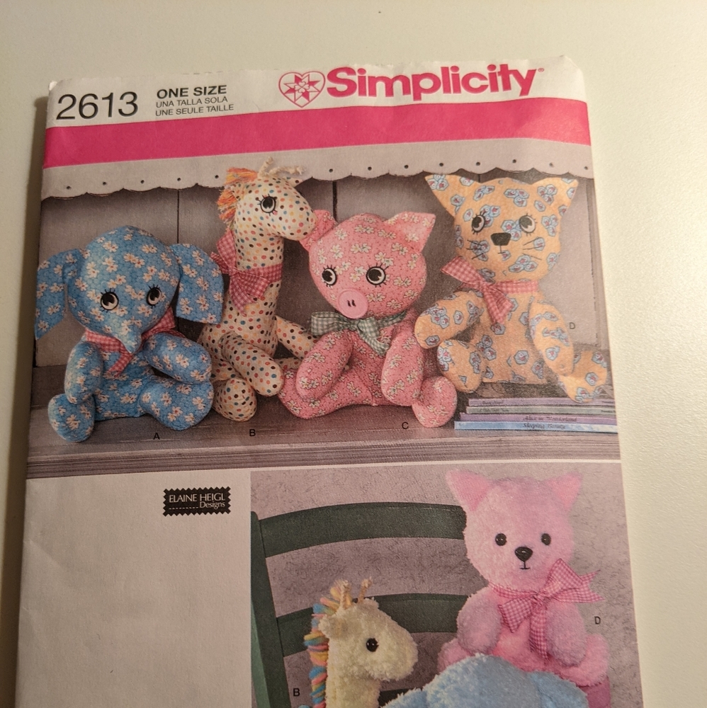 New  Simplicity 2613 Elephant, Giraffe, Pig & Bear uncut animal sewing pattern